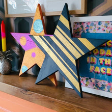 Load image into Gallery viewer, Christmas star upcycling workshops