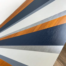 Load image into Gallery viewer, Mid century coffee table