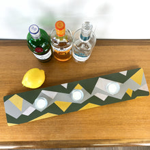 Load image into Gallery viewer, Tabletop Tealight Stand - green and gold