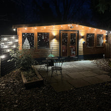 Load image into Gallery viewer, Pinkyswifts workshop decorated in christmas decorations ready for workshops
