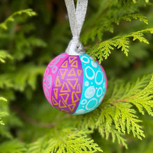 Load image into Gallery viewer, handpainted ceramic christmas bauble workshop in rushden 
