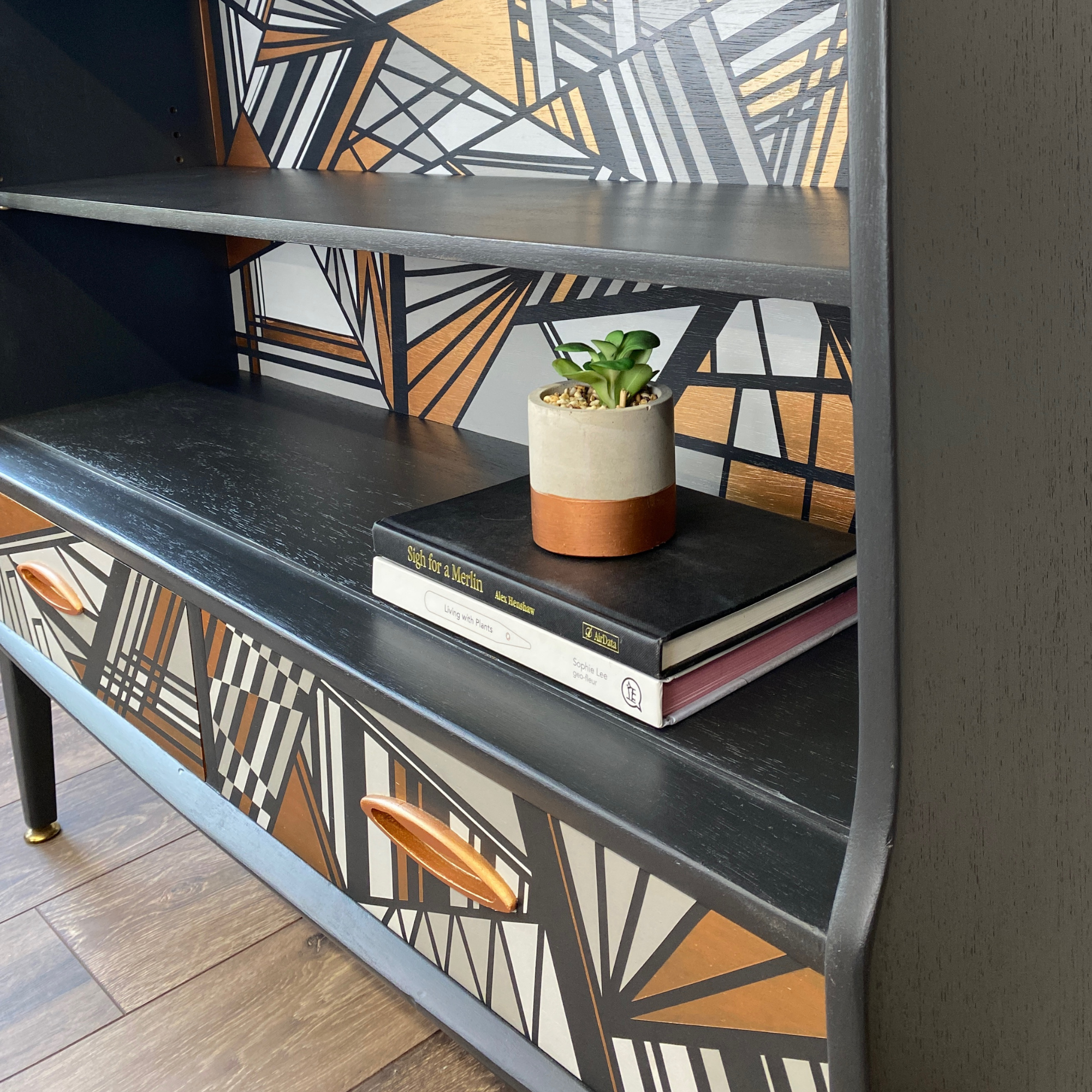 Mid century Sideboard - Vintage Chic Storage